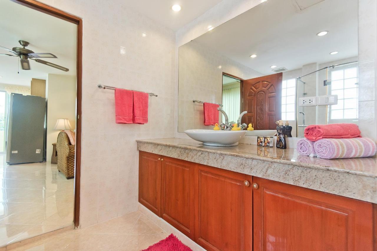 Butterfly Garden Boutique Residences Large Luxury Apts And Villas A Lifetsyle Destination By Neang, Everything You Need All Right Here 1-3 Bedrooms 110 To 190 Sq Mtrs, 2 Full Bathrooms, Rain Shower, Spa Bath, Bbq, Free Wifi, Staff 24-7, Close To Beac Pattaya Exterior foto